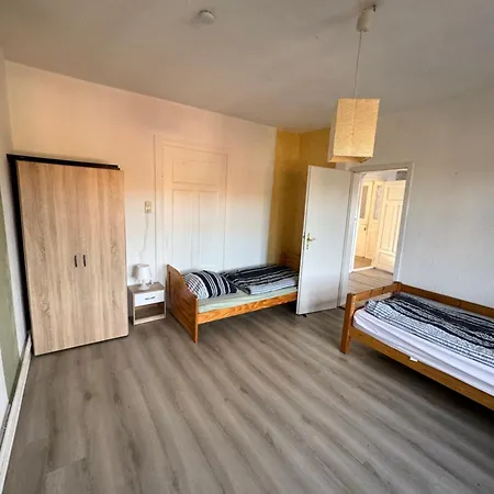 Lejlighedshotel Rb Monteurunterkuenfte 1 - 5 Emden